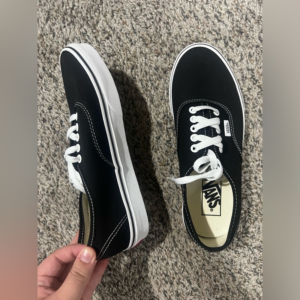 BRAND NEW VANS